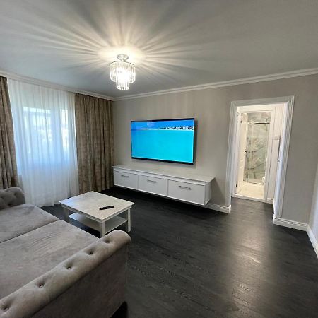 White Residence Крайова Экстерьер фото